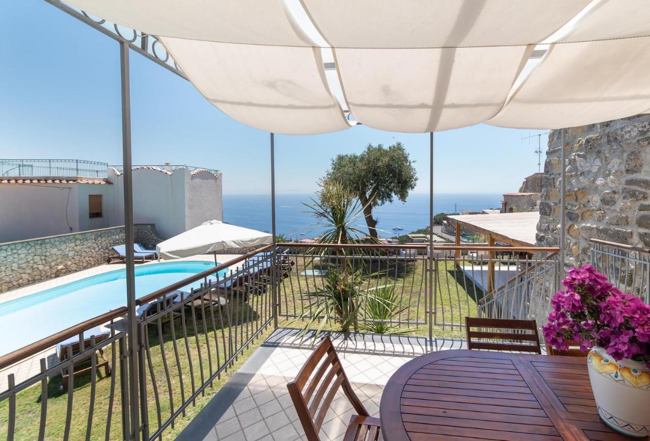 Olga'S Relais Aparthotel Massa Lubrense Exteriör bild