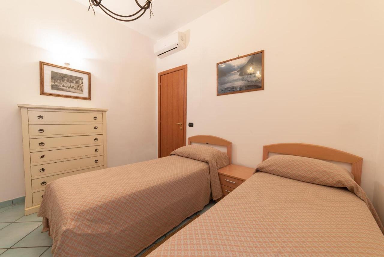Olga'S Relais Aparthotel Massa Lubrense Exteriör bild